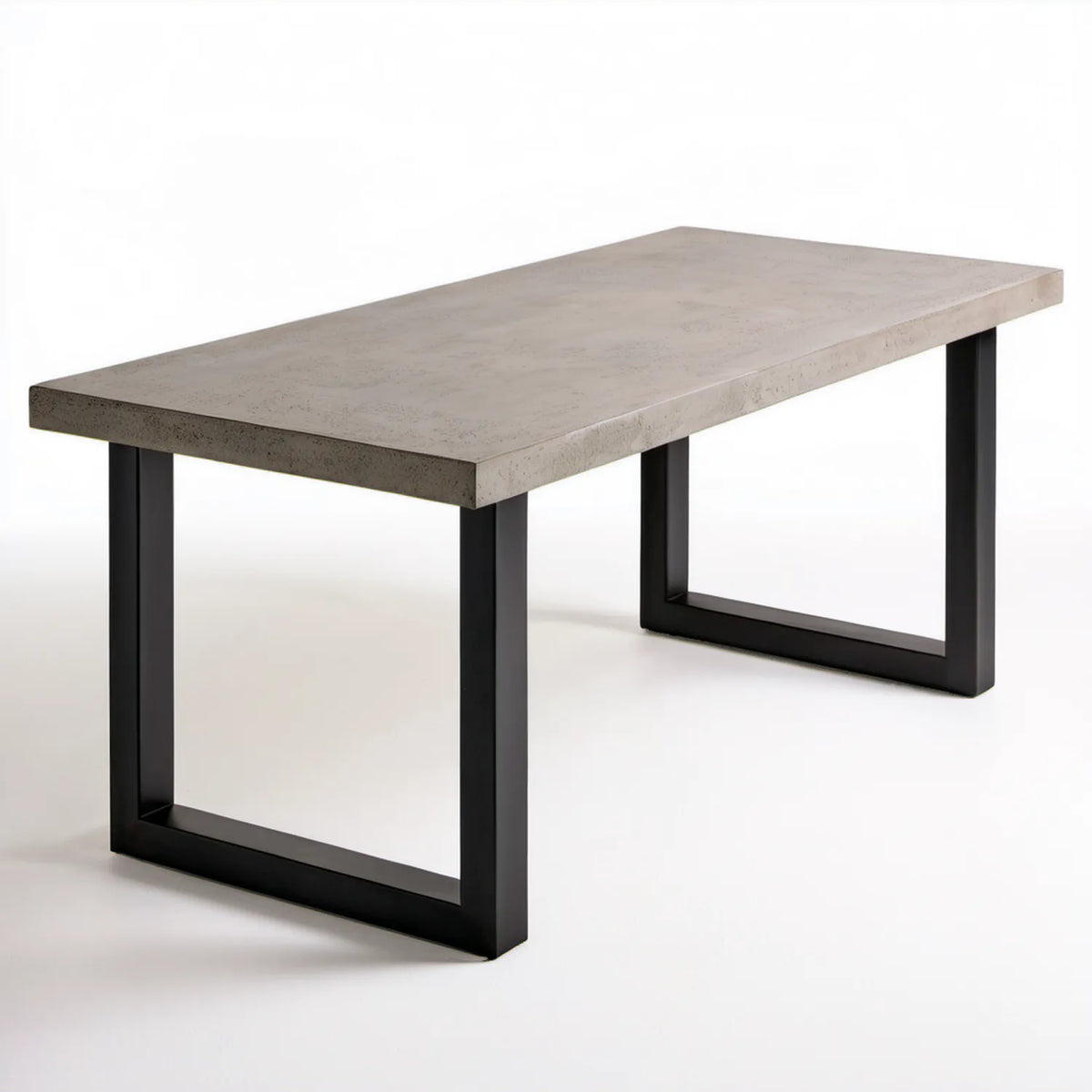 Prostokątny stół jadalniany 160 x 80 x 75 cm z blatem MDF w dekorze jasnoszarego betonu i czarnymi nogami stalowymi