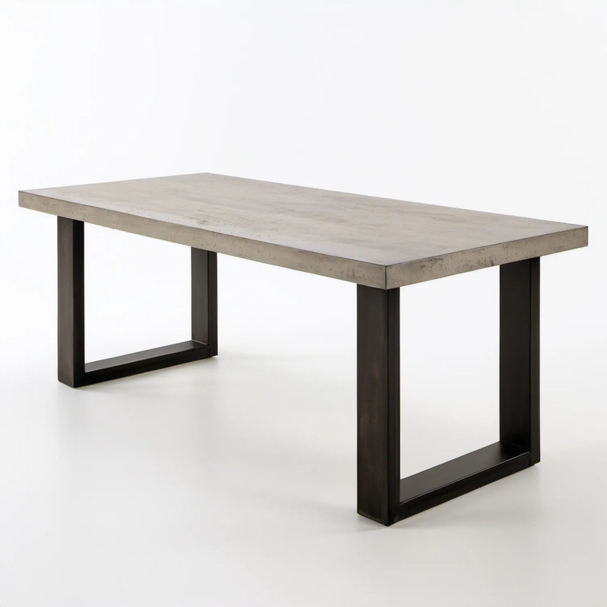 Prostokątny stół jadalniany 160 x 80 x 75 cm z blatem MDF w dekorze betonu i czarną stalową podstawą